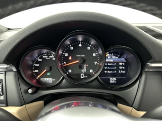 Porsche Macan – thumbnail 26