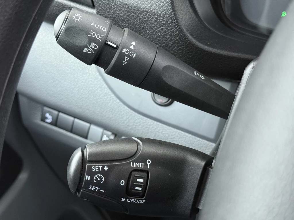 Opel Vivaro – foto 26