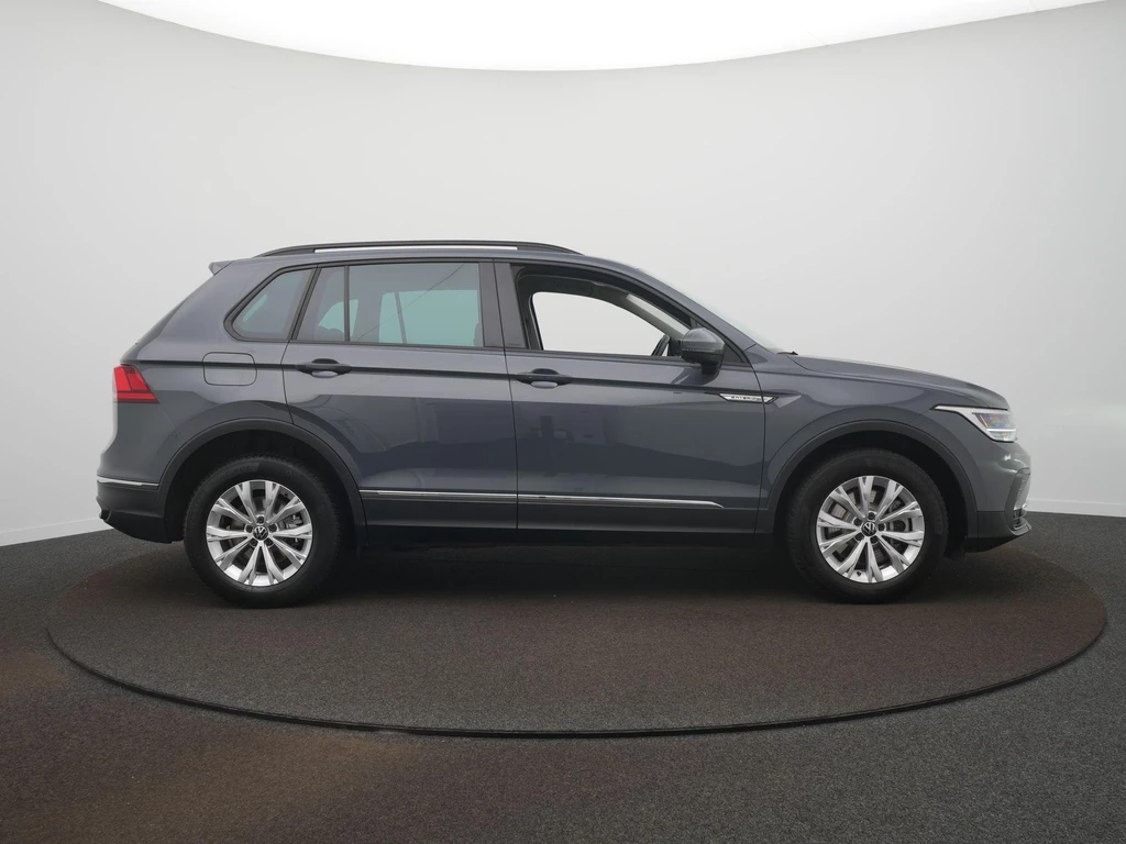 Volkswagen Tiguan – foto 8