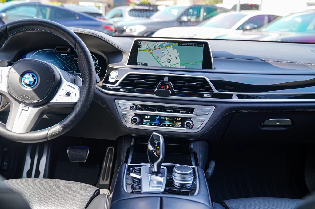 BMW 7 Serie – foto 26