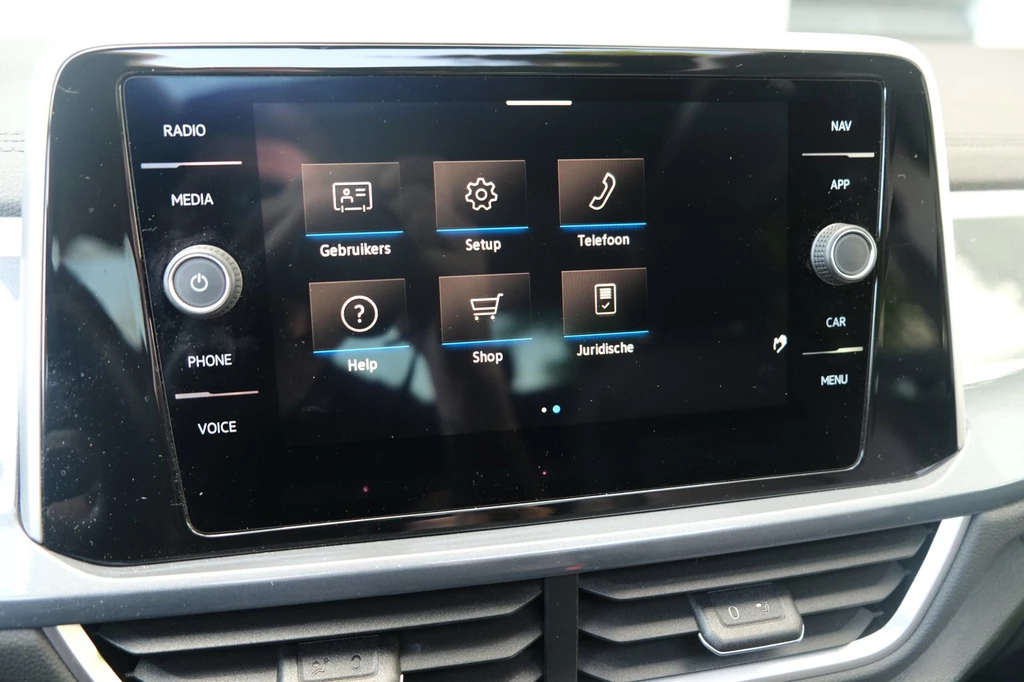 Volkswagen T-Roc – foto 25