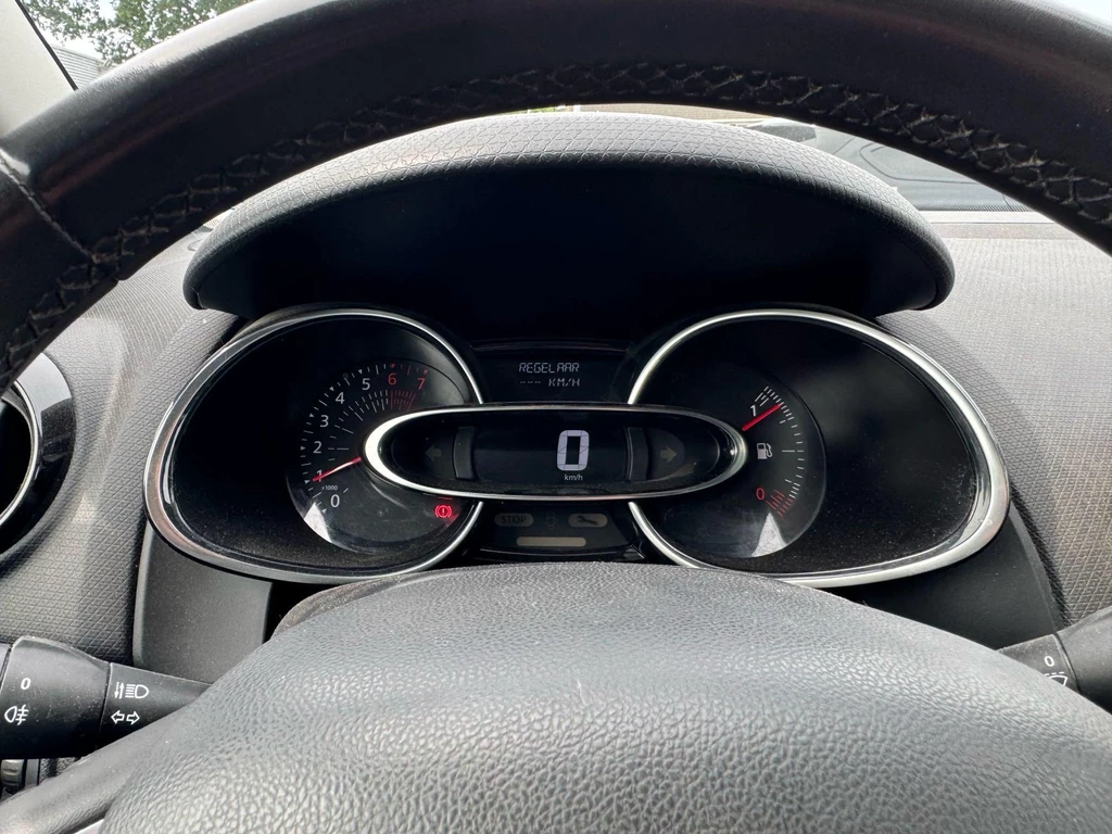 Renault Clio – foto 8