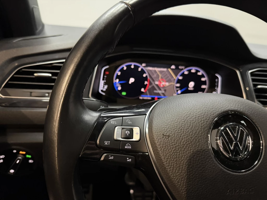 Volkswagen T-Roc – foto 15