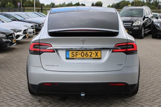 Tesla Model X – thumbnail 3