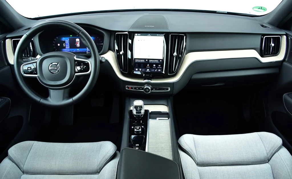 Volvo XC60 – foto 7
