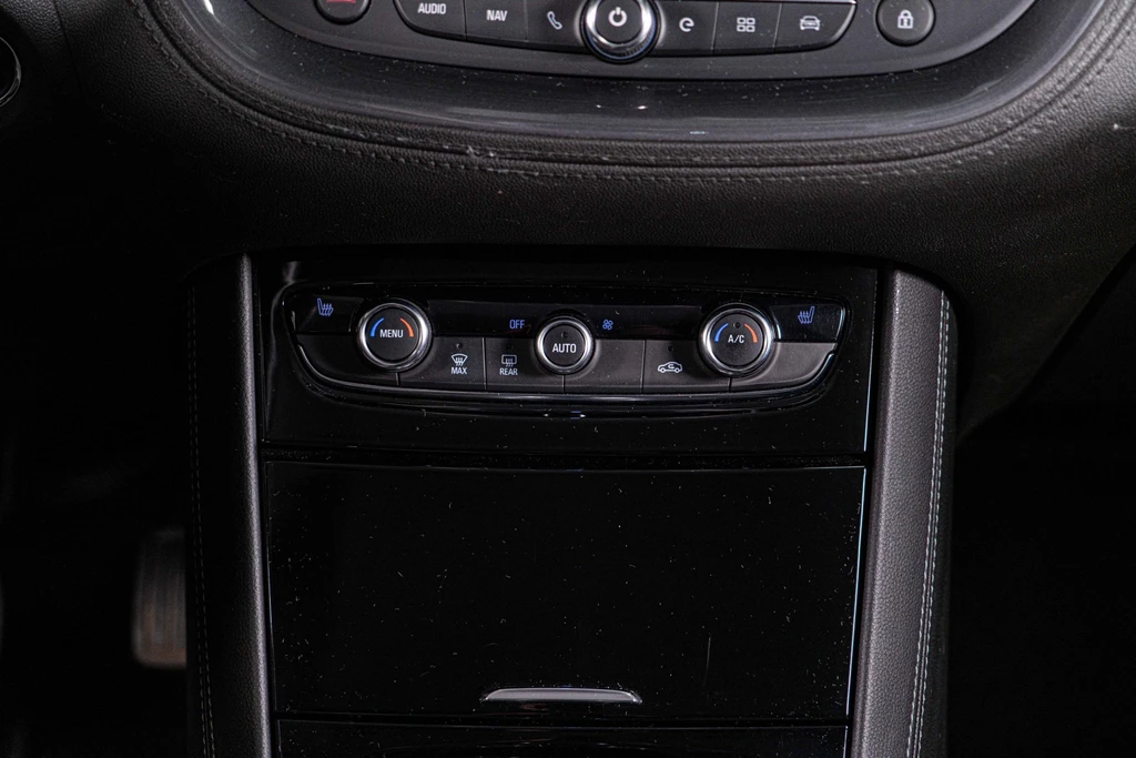 Opel Grandland – foto 21