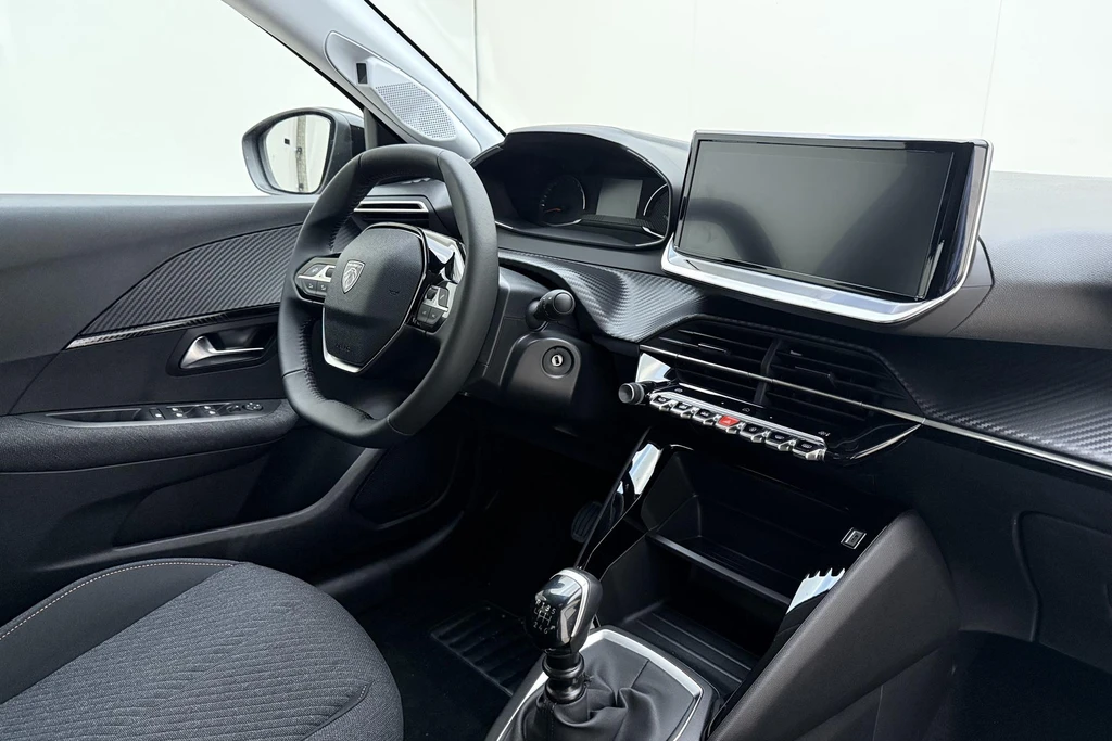 Peugeot 208 – foto 14