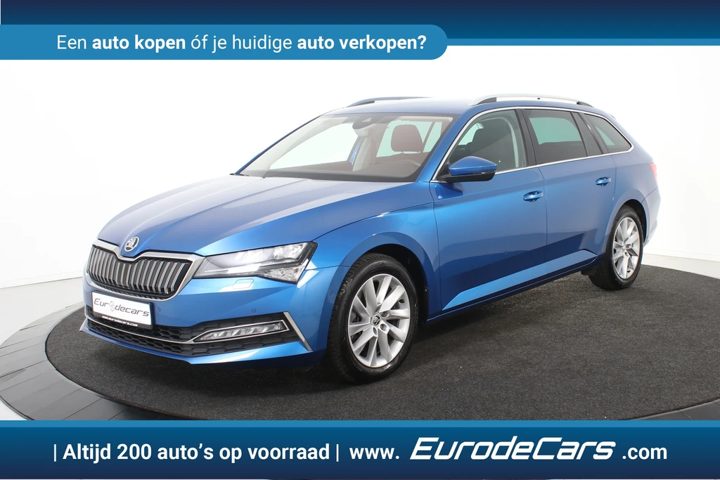 Škoda Superb – foto 1
