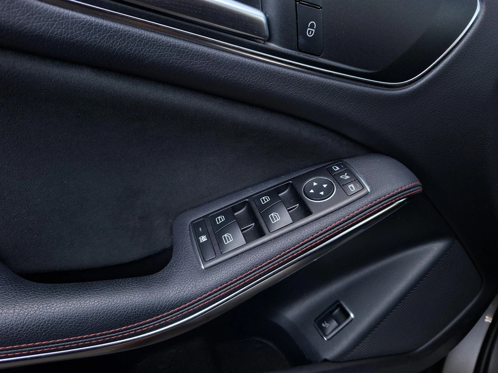 Mercedes-Benz GLA – foto 17
