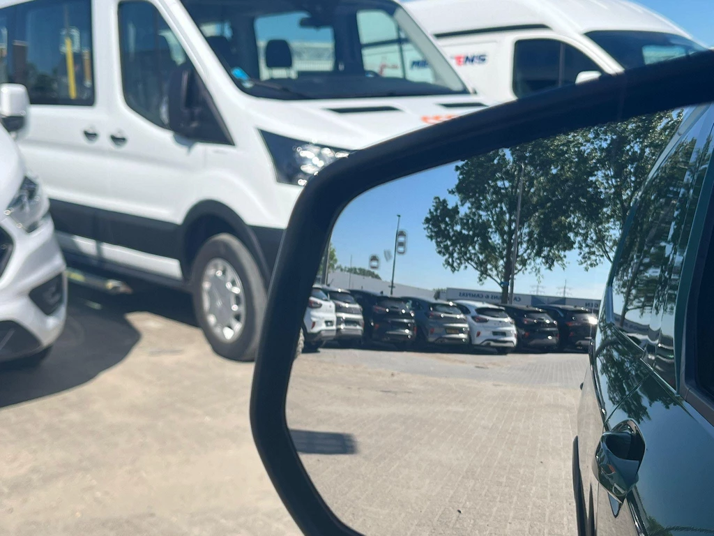 Ford Transit Courier – foto 17