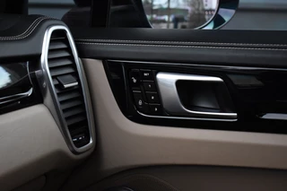 Porsche Cayenne – thumbnail 35