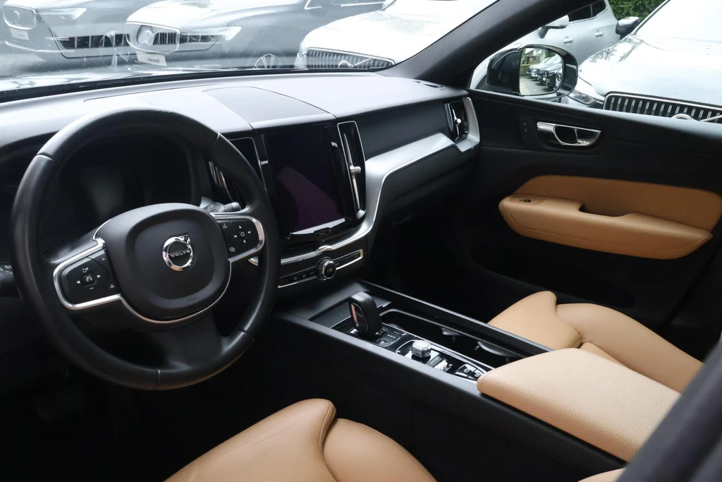 Volvo XC60 – foto 8