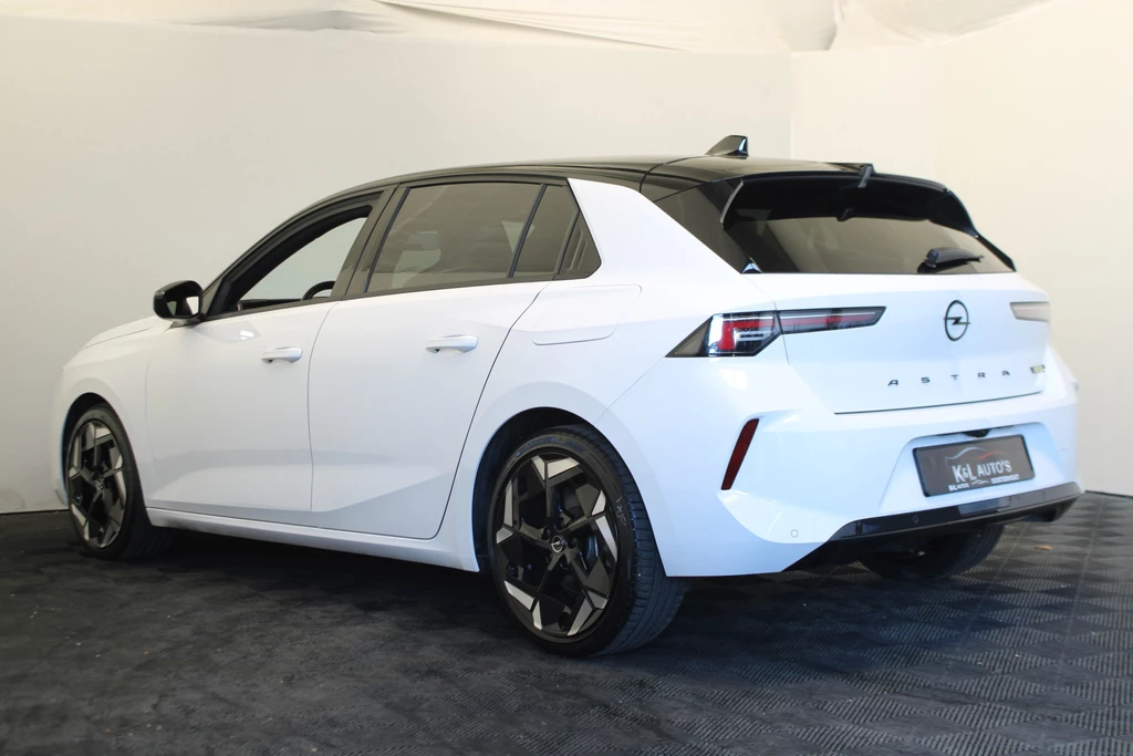 Opel Astra – foto 2