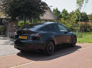 Tesla Model Y – thumbnail 6