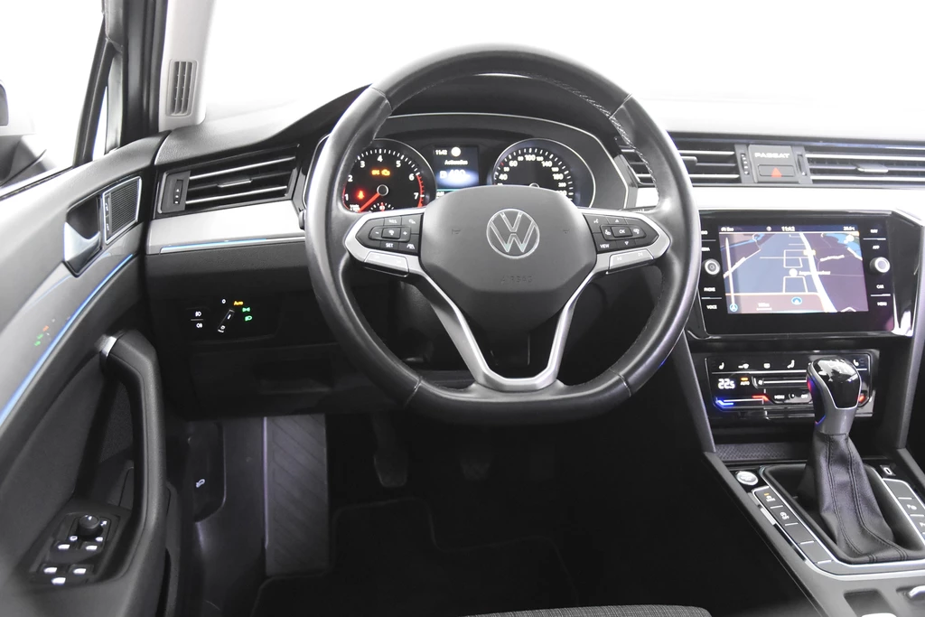 Volkswagen Passat – foto 27
