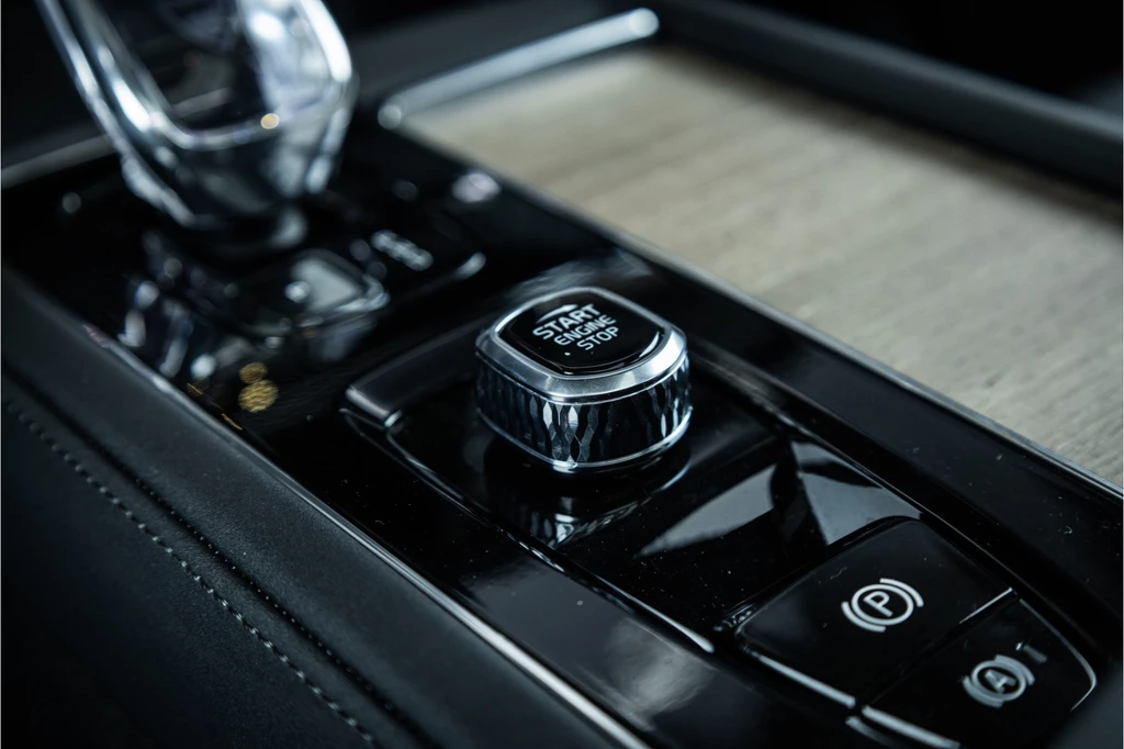 Volvo XC90 – foto 22