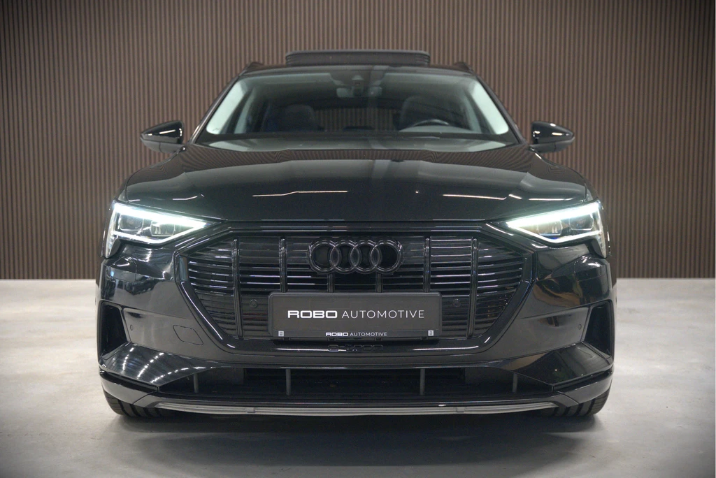Audi e-tron – foto 17