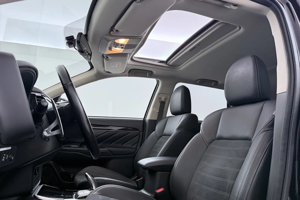 Mitsubishi Outlander – foto 15