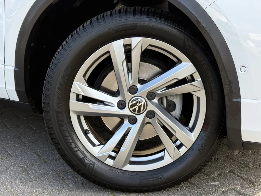 Volkswagen T-Roc – foto 8