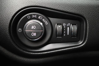 Jeep Renegade – thumbnail 30