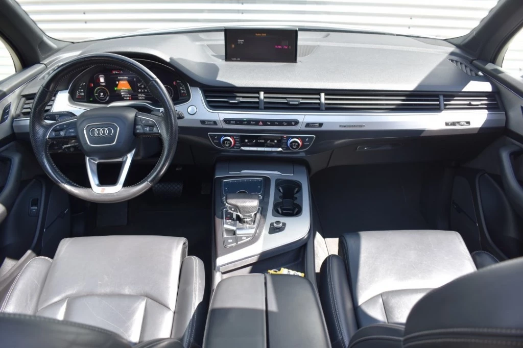 Audi Q7 – foto 36