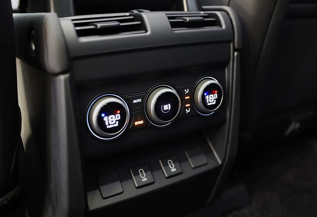 Land Rover Defender – foto 30