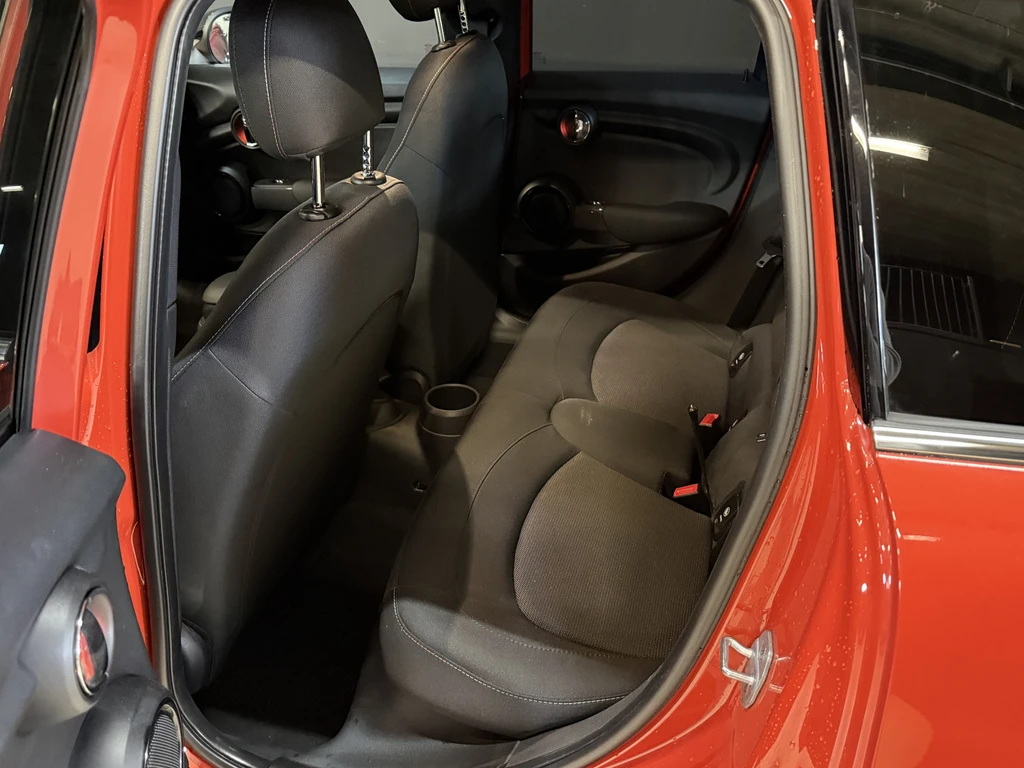 MINI 5-deurs – foto 10