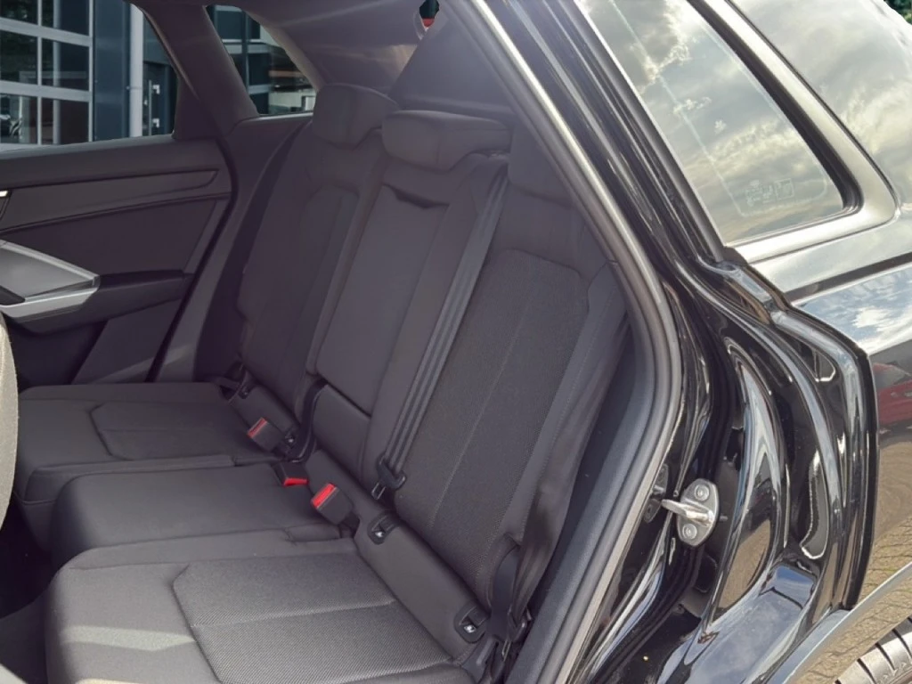 Audi Q3 – foto 17