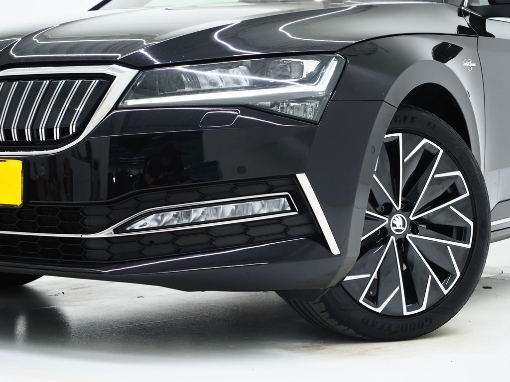 Škoda Superb – foto 11