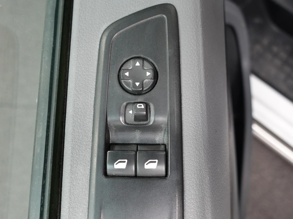 Opel Vivaro – foto 16