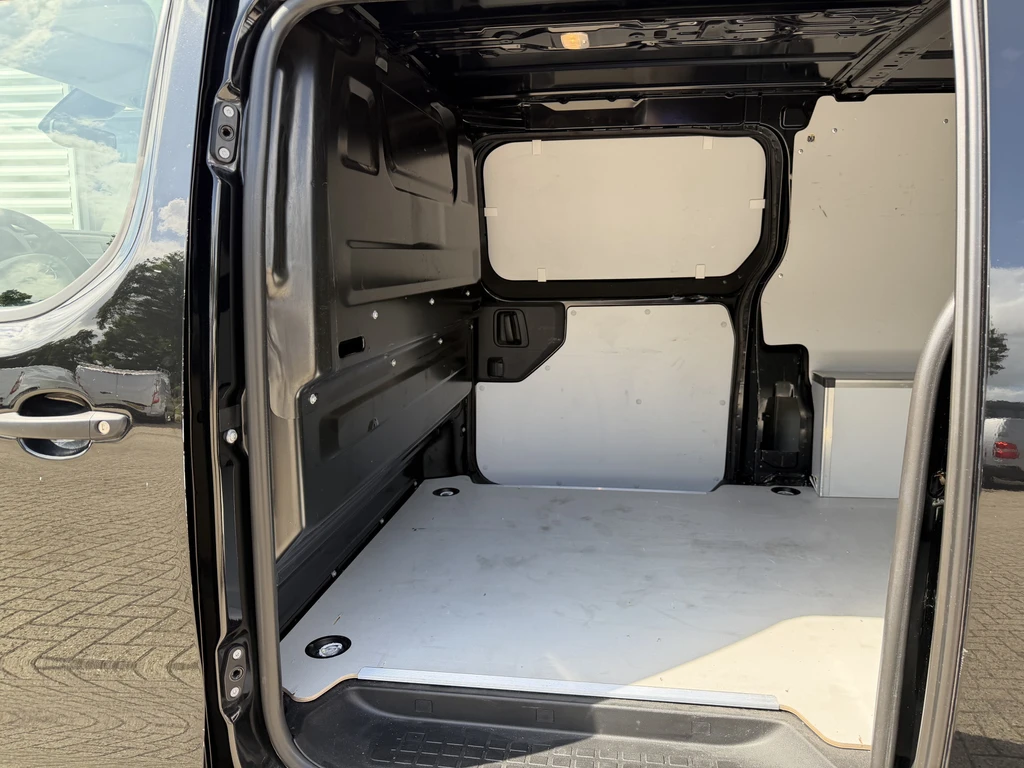 Opel Vivaro – foto 12
