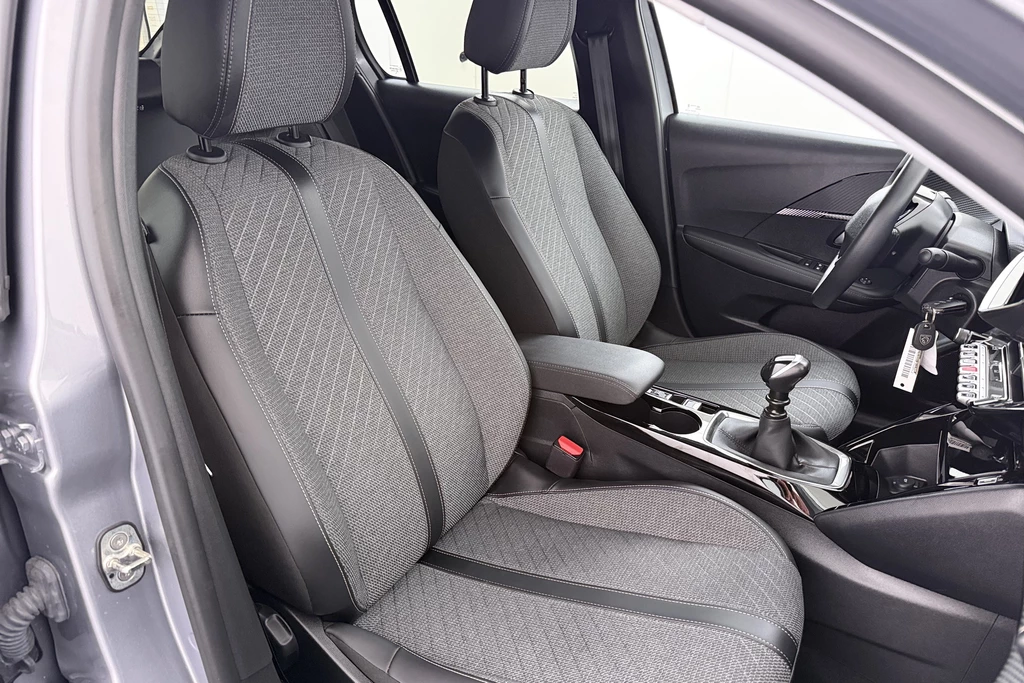 Peugeot 208 – foto 14