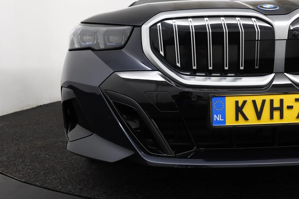 BMW i5 – foto 35