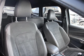 Ford Kuga – thumbnail 11