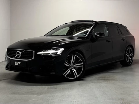Volvo V60 2.0 T8 Recharge AWD R-Design Pano B&W 360° Memory Trekh.