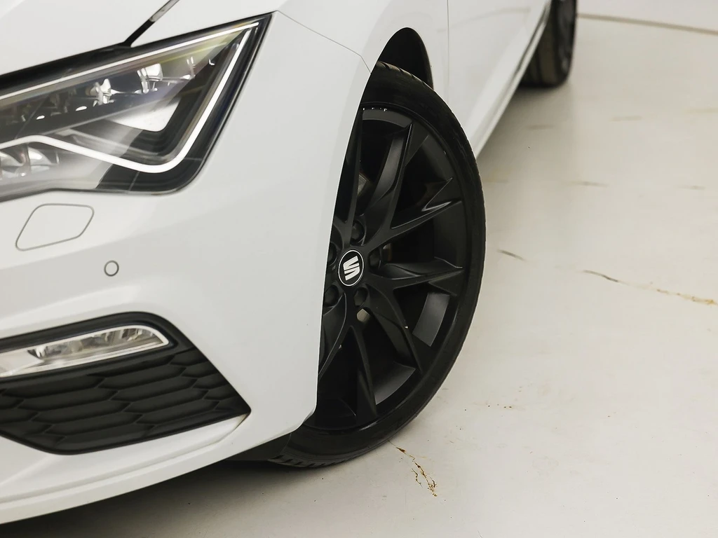 SEAT Leon – foto 16