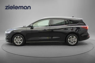 Ford Focus – thumbnail 2