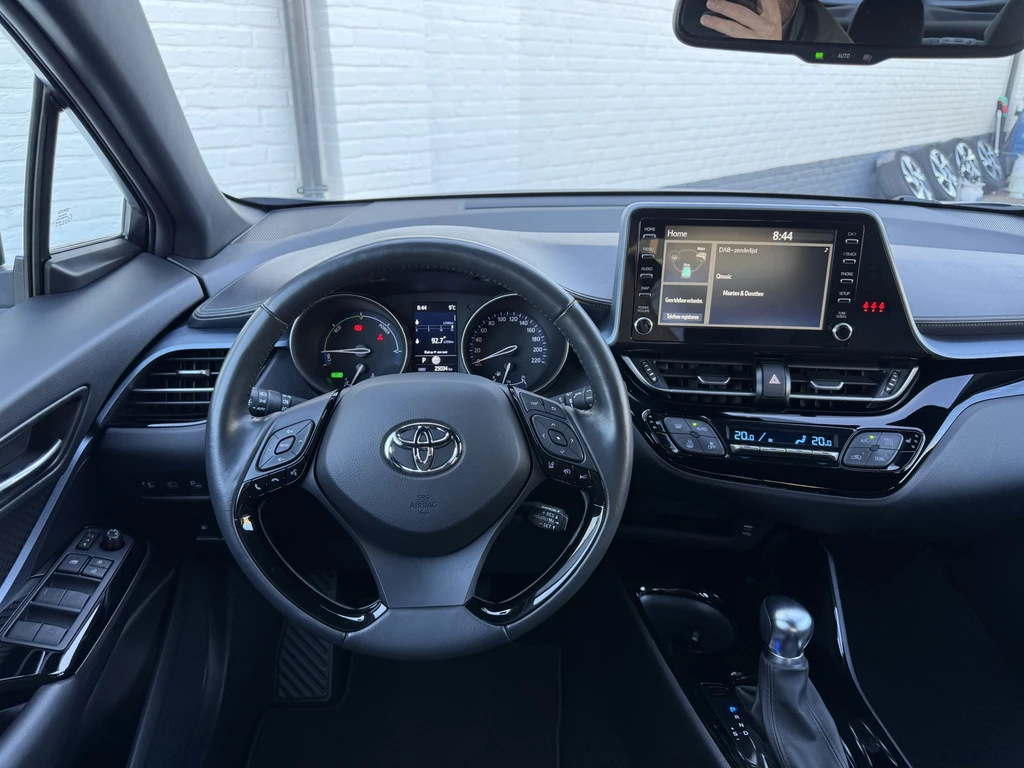 Toyota C-HR – foto 14