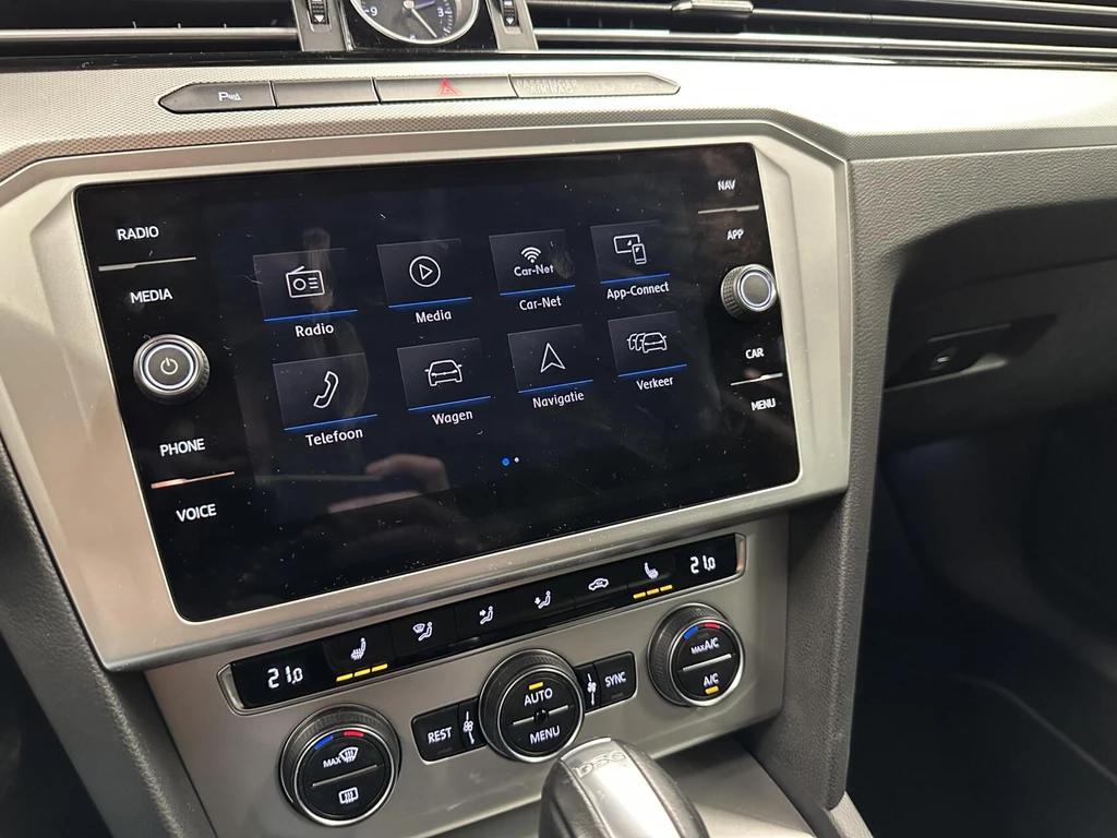 Volkswagen Passat – foto 29