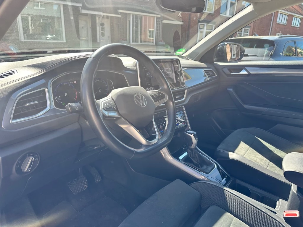Volkswagen T-Roc – foto 11
