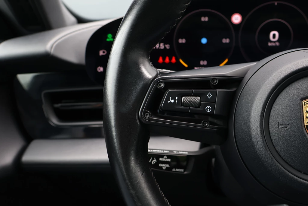 Porsche Taycan – foto 23