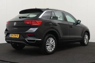 Volkswagen T-Roc – thumbnail 4