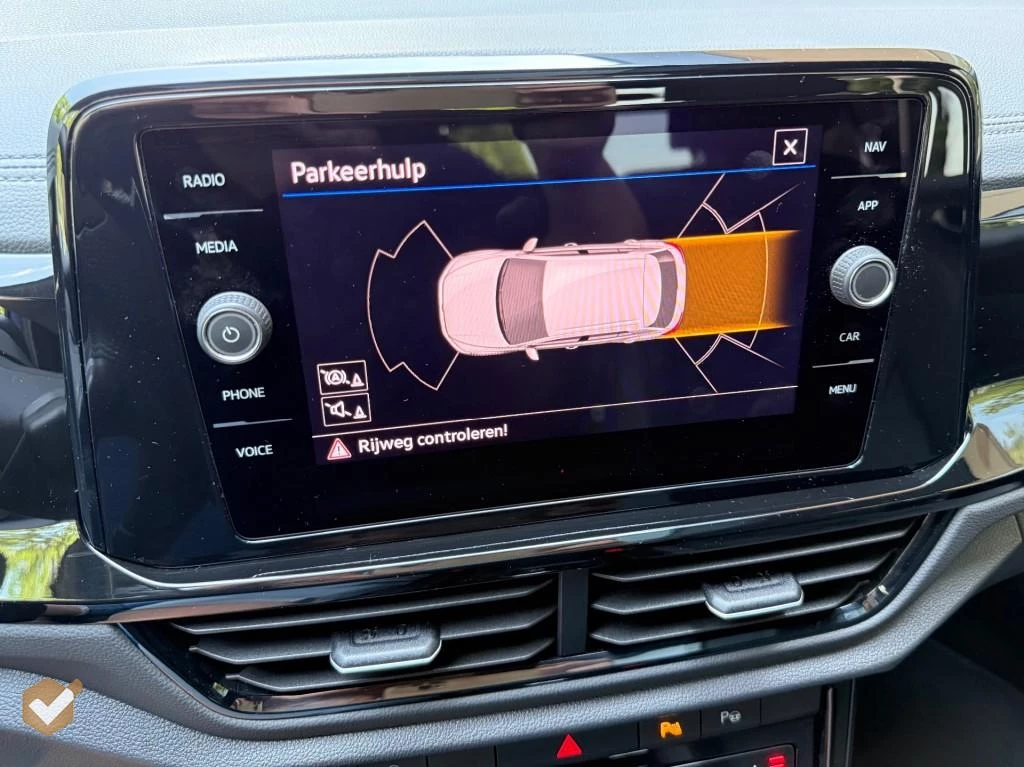 Volkswagen T-Roc – foto 39