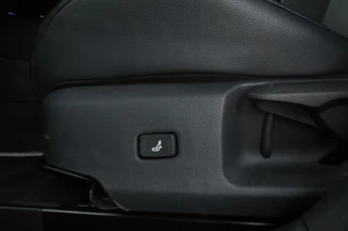 Toyota Corolla Touring Sports – thumbnail 17