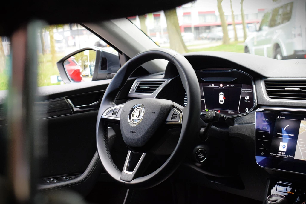 Škoda Superb – foto 33