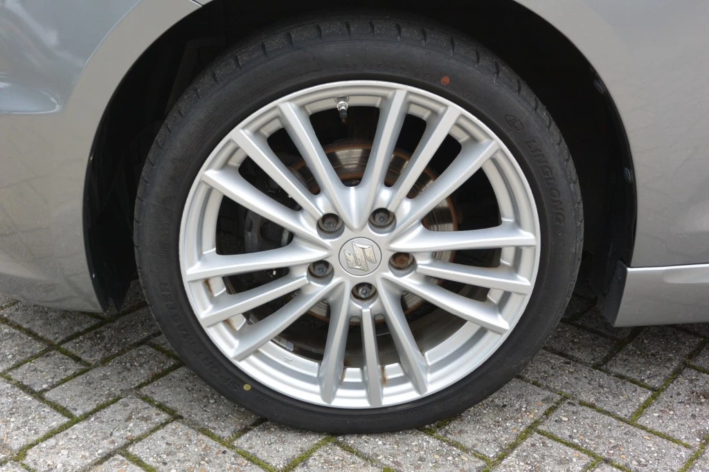 Suzuki Swift – foto 11