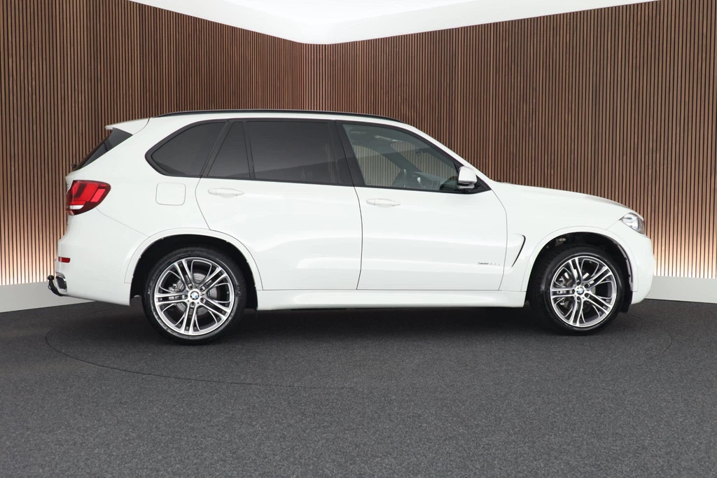 BMW X5 – foto 5