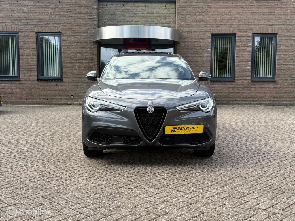 Alfa Romeo Stelvio – foto 6
