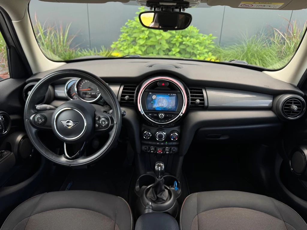 MINI 5-deurs – foto 17