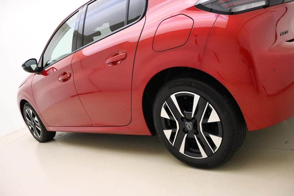 Peugeot 208 – foto 17